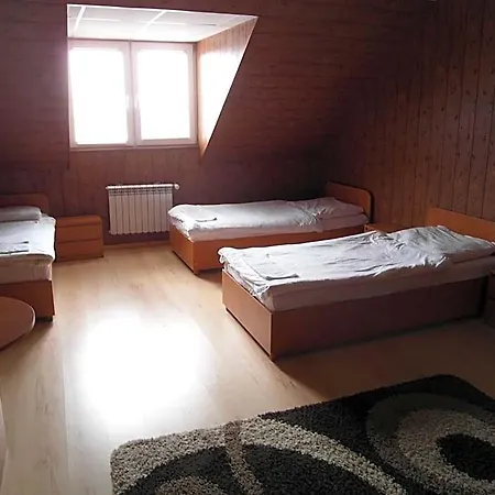 여관 Pomorska Restauracja 차플리넥
