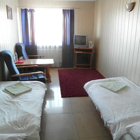 여관 Pomorska Restauracja 3*